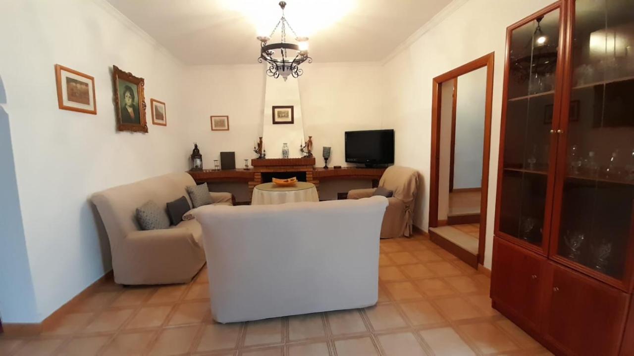 Casa Rural Dona Catalina Jimena De La Frontera Buitenkant foto